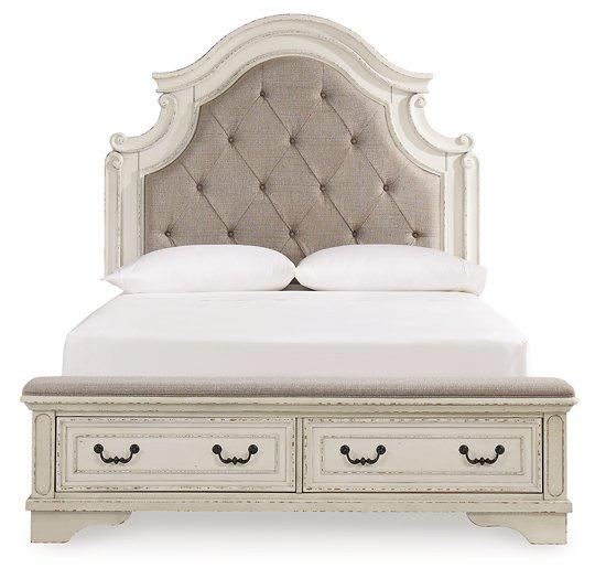 Realyn Upholstered Bed