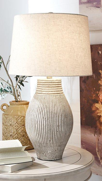 Layal Table Lamp