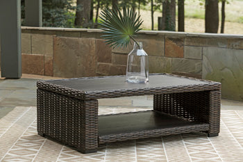 Grasson Lane Outdoor Occasional Table Set